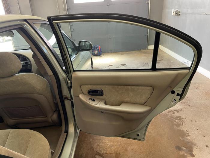 2003 hyundai elantra gls with 133583 miles for sale near elk-river, minnesota 36bfd6c299b3467e8d66e295d005b29f.jpg