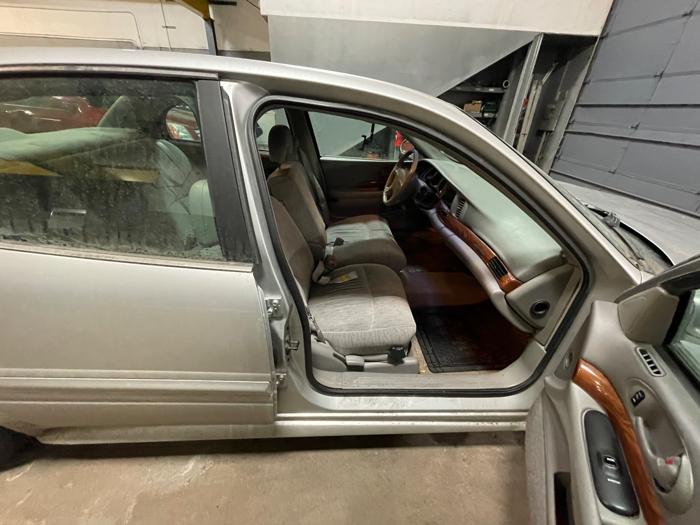 2003 buick lesabre custom with 180830 miles for sale near elk-river, minnesota 36c0757b7b9e429395b9081284a1cbef.jpeg
