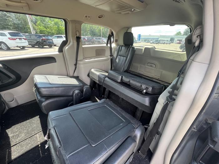 2013 chrysler town-&-country touring with 186361 miles for sale near savage, minnesota 36cfe7343ea5498f8a90c551d0c3b656.jpeg