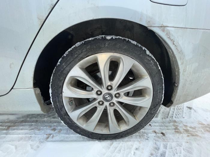 2012 hyundai sonata limited-auto with 152315 miles for sale near elk-river, minnesota 36d24a36eb5547adaee6d138b7e09cc5.jpeg