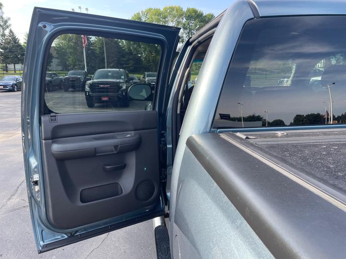 2013 chevrolet silverado-1500 lt-crew-cab-4wd with 110558 miles for sale near white-bear-lake, minnesota 36fde9f6986f4b47a0128c2d01f18142.jpeg