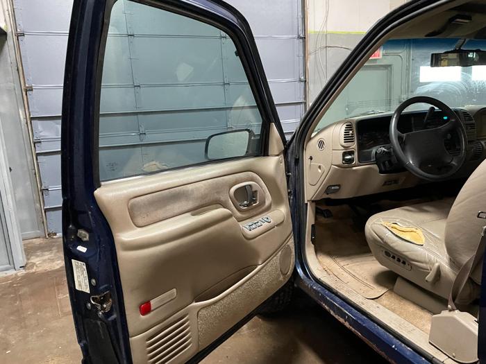 1997 chevrolet suburban with 191626 miles for sale near elk-river, minnesota 370ed841ba034f97893fd21054ba1c78.jpg