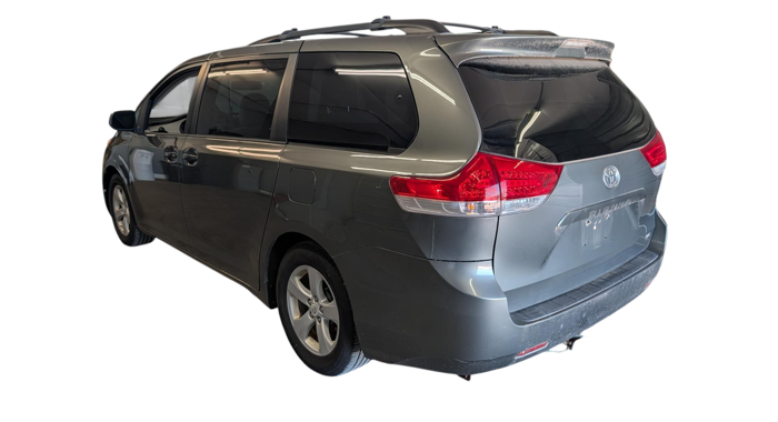 2011 toyota sienna le-8-pass-v6 with 180000 miles for sale near elk-river, minnesota 371f8d0e41d84db8a9ba3b5f4c1add27.png