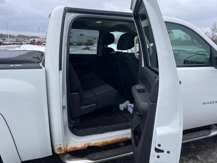 2010 chevrolet silverado-1500 lt1-crew-cab-4wd with 141952 miles for sale near rochester, minnesota 372aa7f26d924fee85ceaa1a866eb2e8.jpeg