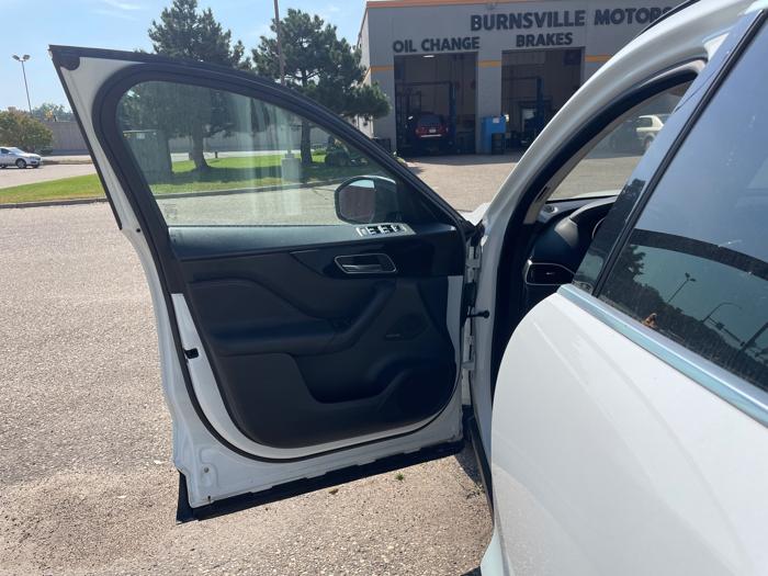 2017 jaguar f-pace 20d-prestige with 98437 miles for sale near burnsville, minnesota 373883039df647578c79a79ec2d7b679.jpeg