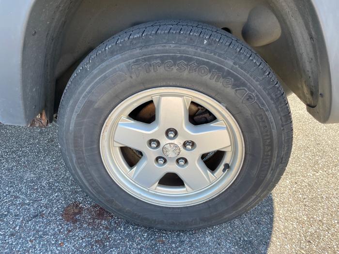 2006 jeep liberty sport-4wd with 171846 miles for sale near elk-river, minnesota 377b8ae025514a3ab5b1f536703a805c.jpeg