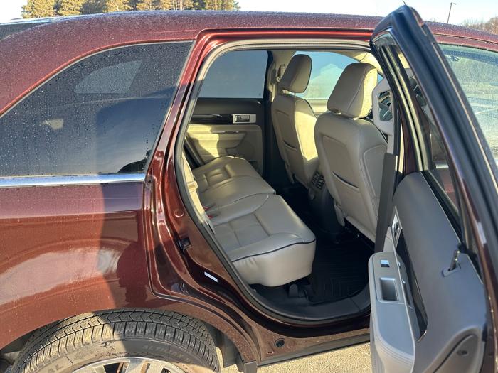 2009 lincoln mkx fwd with 143456 miles for sale near elk-river, minnesota 37a9c7f0e5a845cb83beaaf9bf41eaa6.jpeg