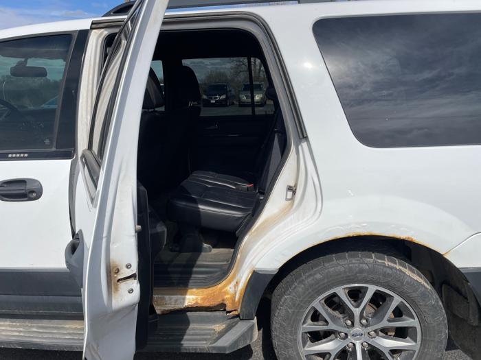 2015 ford expedition xl with 145346 miles for sale near clearwater, minnesota 37b137fa0c2f4c2f9e2db66fb64869a6.jpeg