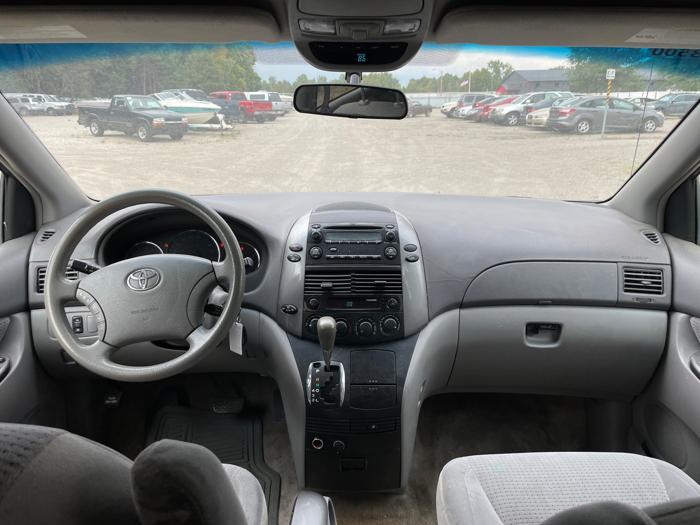 2006 toyota sienna le-7-passenger with 256681 miles for sale near elk-river, minnesota 37cda0759f804d4c9603325ff37293da.jpeg