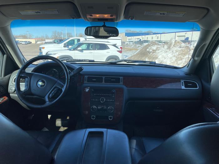 2011 chevrolet silverado-1500 ltz-crew-cab-4wd with 211676 miles for sale near fridley, minnesota 37da72668b1d4d3489efc3ca6a94664f.jpeg