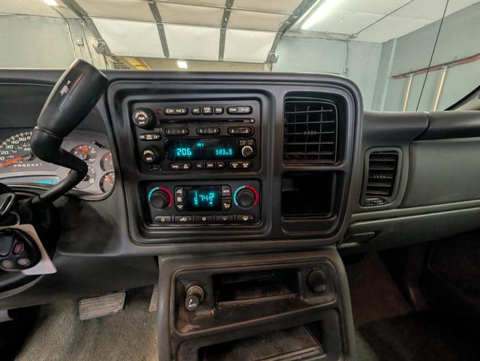 2006 gmc sierra-1500 sl-ext.-cab-4wd with 169458 miles for sale near elk-river, minnesota 37fe6f90136745898425009f5f931ea3.jpg