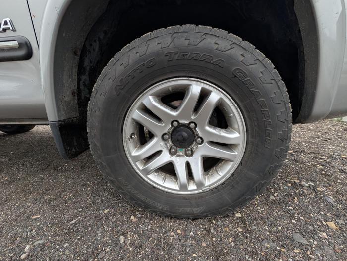 2005 toyota tundra sr5-access-cab-4wd with 95543 miles for sale near elk-river, minnesota 37fffaf16a984f78a5cf766bc957bf47.jpg
