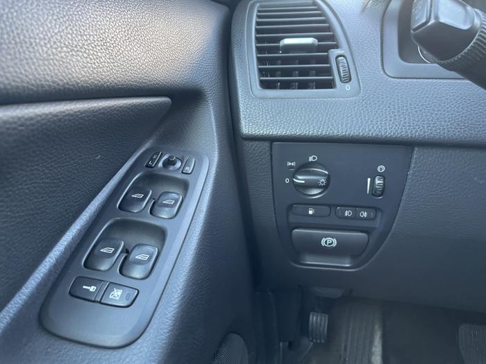 2006 volvo xc90 sel with 217060 miles for sale near elk-river, minnesota 38337457ce0545d1ac8628b9c5879122.jpg
