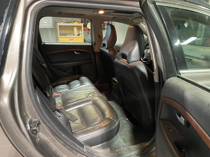 2010 volvo xc70 x with 216470 miles for sale near elk-river, minnesota 383cc0808e18437580ae738b43726a40.jpg