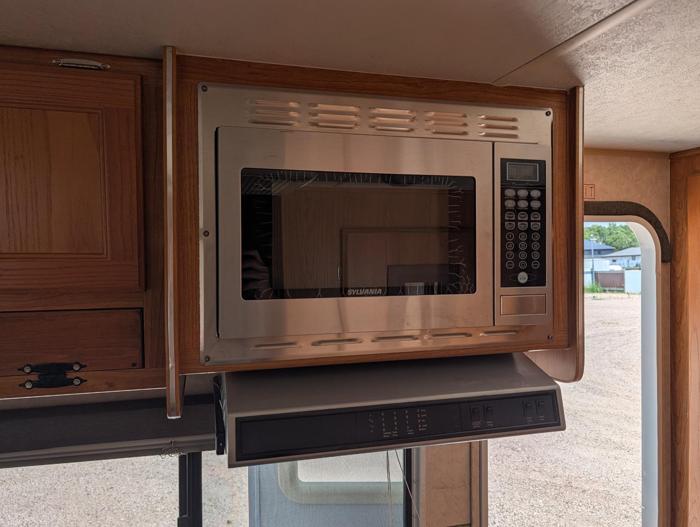 2007 r-vision unknown - for sale near elk-river, minnesota 3843eb3fbba14c19bb934fa8433ac9b3.jpg