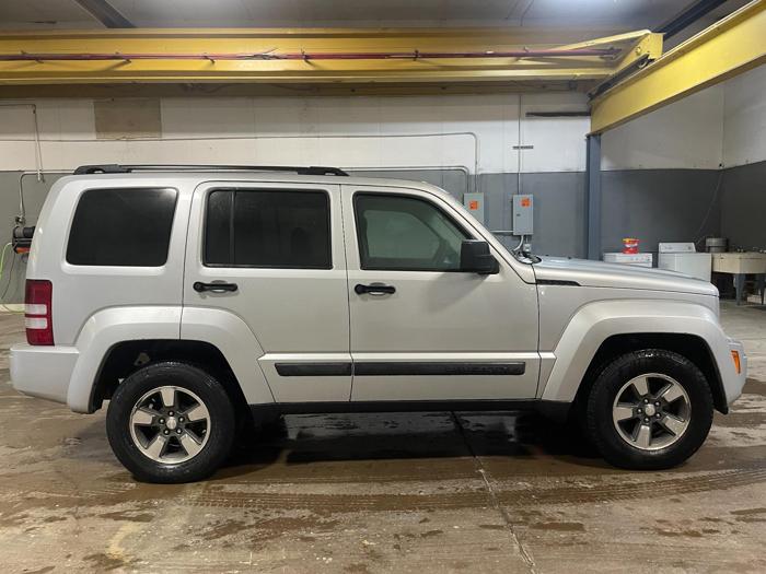 2008 jeep liberty sport with 194517 miles for sale near elk-river, minnesota 384b30b3ca3f41fa9b4af5e4e2ec9acb.jpg