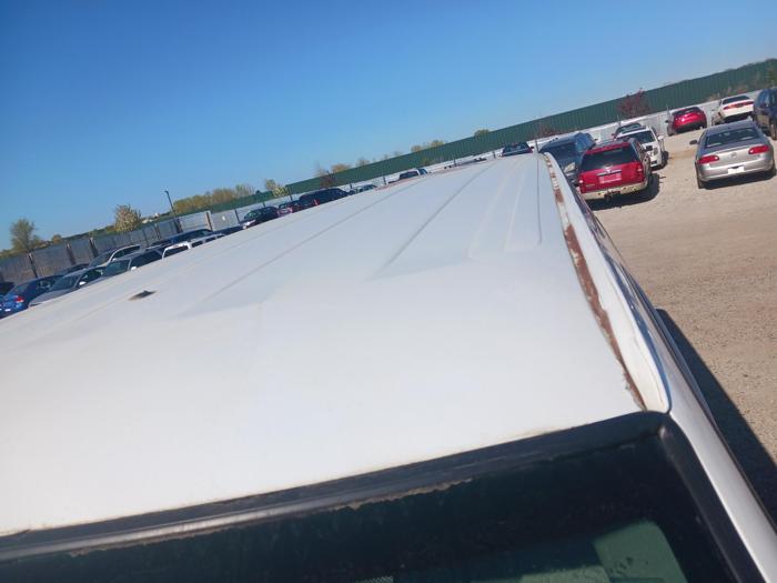 2005 chevrolet express 3500-extended with 81212 miles for sale near elk-river, minnesota 38550c8e7cda47d485fc579071515ae1.jpg