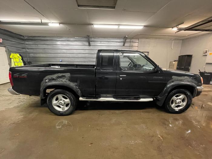 2000 nissan frontier with 214791 miles for sale near elk-river, minnesota 38568a122a3d4cbe8f31d617b7b688c7.jpg