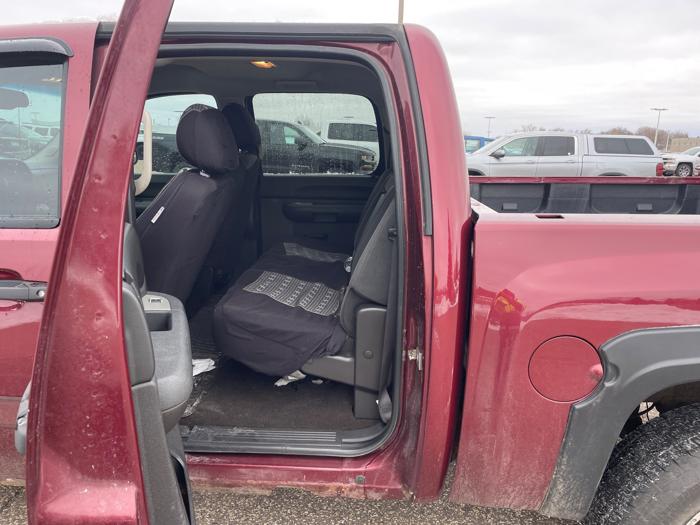 2008 chevrolet silverado-1500 ls-crew-cab-4wd with 200273 miles for sale near fridley, minnesota 385f31a4bb5c442ea2ce51f80e5a0e1b.jpeg