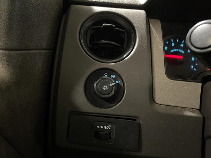 2009 ford f-150 xl with 174980 miles for sale near elk-river, minnesota 388739d371c94a69b1e684ac838dcc73.jpg
