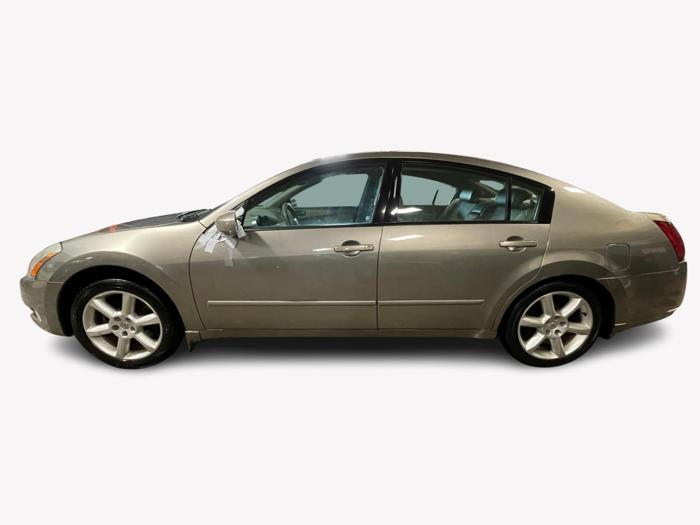 2004 Nissan Maxima