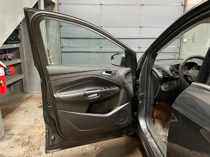2018 ford escape se with 289172 miles for sale near elk-river, minnesota 38b8b7a596724bb18988cbceef297943.jpg