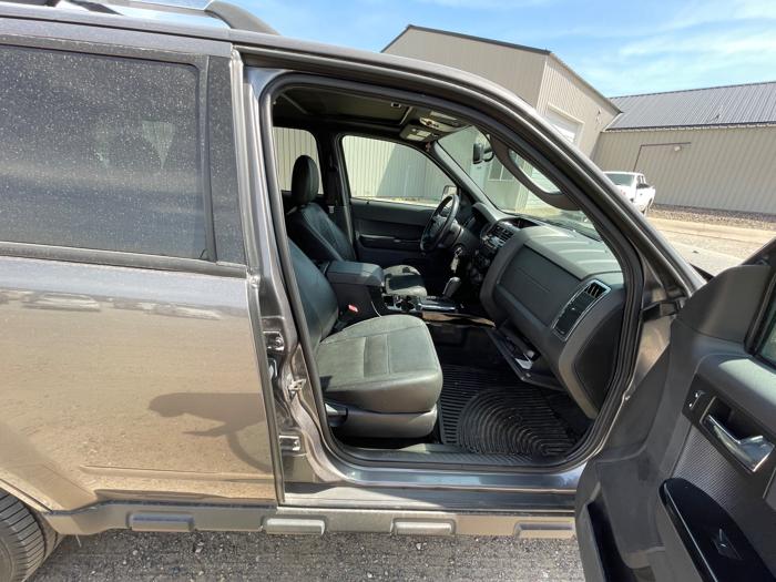 2012 ford escape limited-fwd with 282562 miles for sale near elk-river, minnesota 38c4f370397547d7b383fea69f4e44ab.jpeg