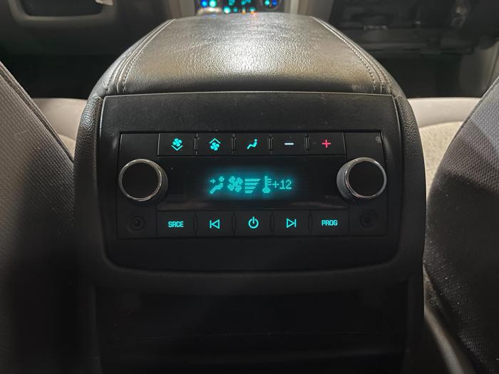 2011 chevrolet traverse lt with 171280 miles for sale near elk-river, minnesota 38dfc85eff134a189236c709b152fc92.jpg