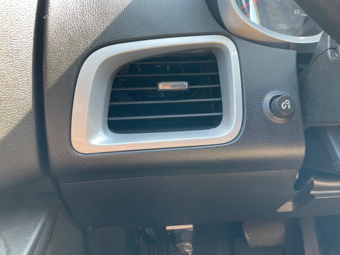 2013 chevrolet equinox ls with 190352 miles for sale near elk-river, minnesota 38f135734800428b80a32f75aa423e21.jpeg