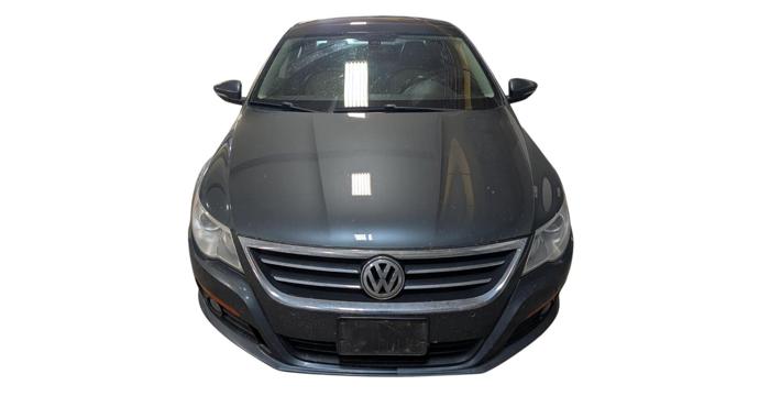 2009 volkswagen cc vr6-4motion with 219294 miles for sale near elk-river, minnesota 3906922fa0404786af748552eaea513c.jpg