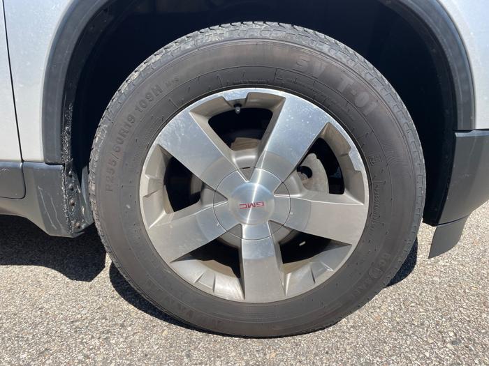 2012 gmc acadia with 171282 miles for sale near burnsville, minnesota 393a928f8a234f579febf4d239b5584c.jpeg