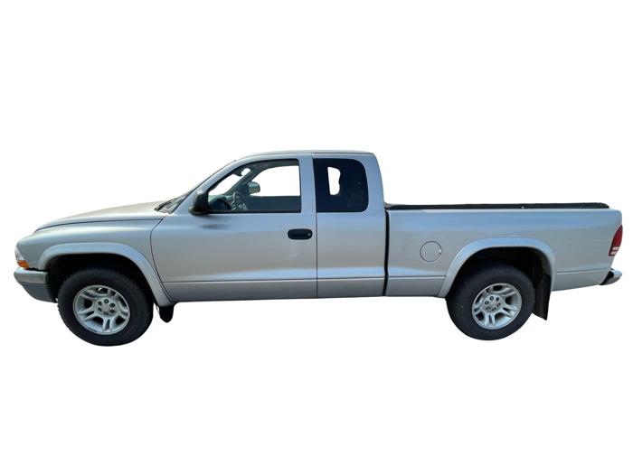 2003 dodge dakota slt-club-cab-2wd with 247421 miles for sale near elk-river, minnesota 394463baa843458a805dbbbe9de358a2.jpg