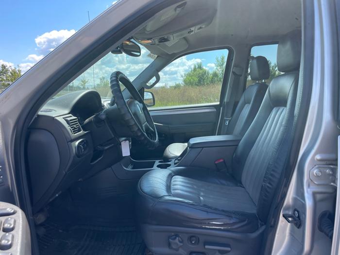2004 mercury mountaineer convenience-4.6l-awd with 144653 miles for sale near elk-river, minnesota 395ff2f181f74a5fa046f28a287b9b14.jpeg
