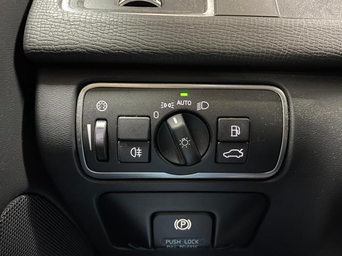 2014 volvo xc60 with 126652 miles for sale near elk-river, minnesota 39742cfc1252437a9903f3ee0313d5ce.jpg