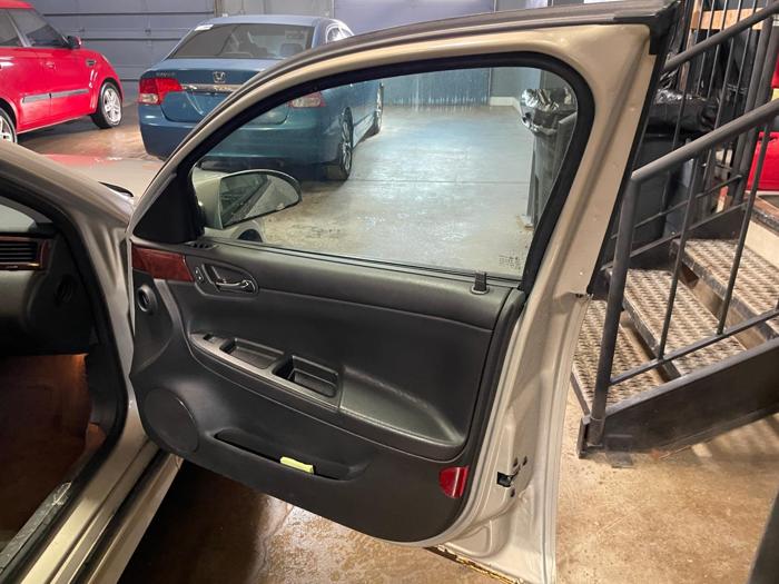 2009 chevrolet impala ls with 178470 miles for sale near elk-river, minnesota 39752ba718914098adfa9cb9fbc9e673.jpg