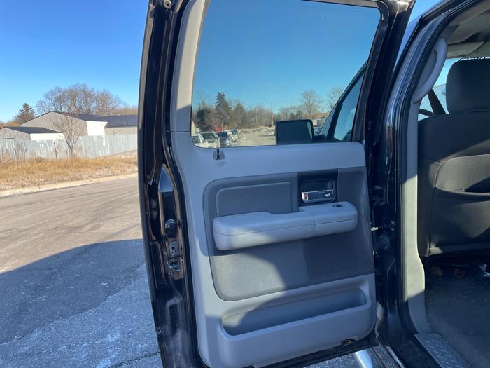2006 ford f-150 xlt with 186735 miles for sale near elk-river, minnesota 39ac427efdd5416c8345ea7d3107bc13.jpg