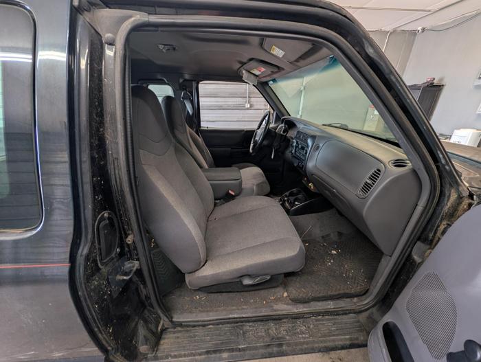 2001 ford ranger edge-supercab-3.0-4wd with 237005 miles for sale near elk-river, minnesota 39b26879fdc34d0b8f4d88a026bae146.jpg