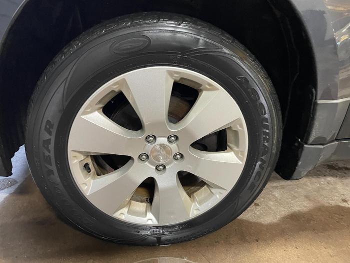 2012 subaru outback premium with 199229 miles for sale near elk-river, minnesota 39de66ffa3334d5cbe75efb66d27f8da.jpg