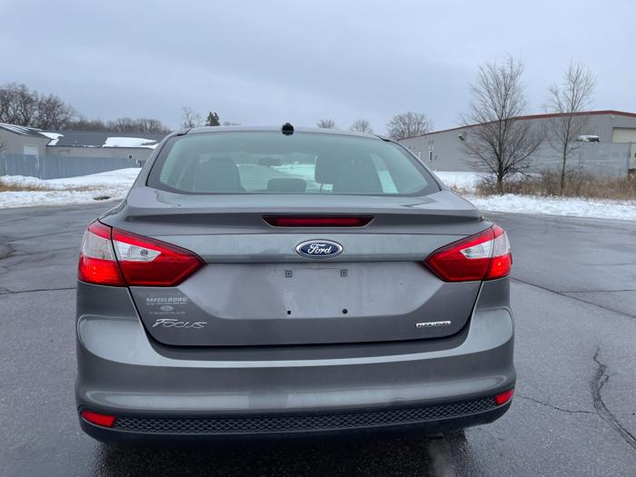2014 ford focus s with 160780 miles for sale near elk-river, minnesota 3a11014718c84ad9a8b222417849aa5d.jpg