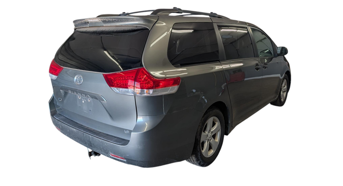 2011 toyota sienna le-8-pass-v6 with 180000 miles for sale near elk-river, minnesota 3a1b0e336b90494eb2ae524fdbd85580.png