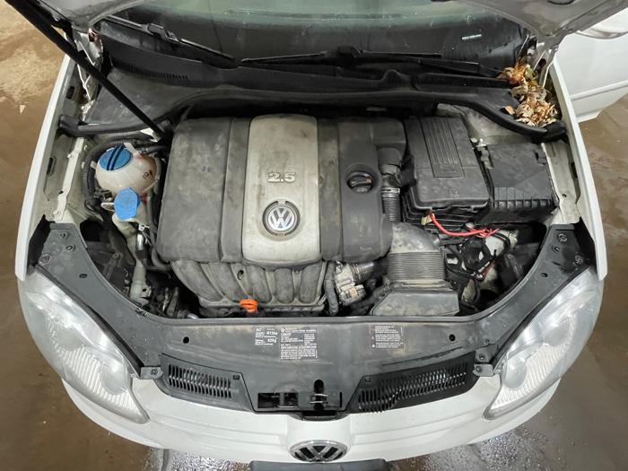 2008 volkswagen rabbit 4-door-s with 119910 miles for sale near elk-river, minnesota 3a294b5db2764d81bbe01336fa130f24.jpeg