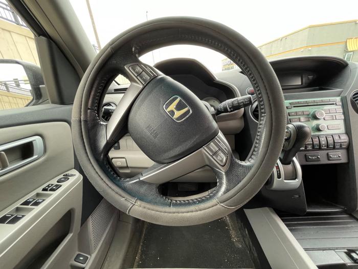 2009 honda pilot ex-l-4wd with 269405 miles for sale near burnsville, minnesota 3a3bc280f01446038af45b514e06b0ff.jpeg