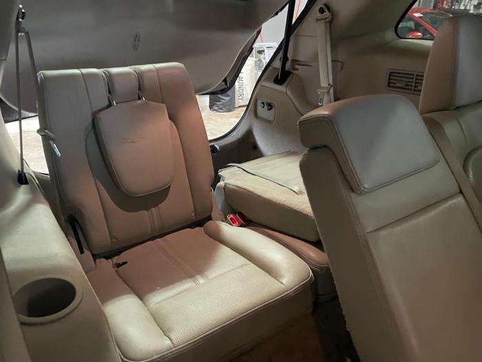 2010 lincoln mkt base with 169090 miles for sale near elk-river, minnesota 3a3fda55bcb448f79cec90ba105bc1c4.jpg