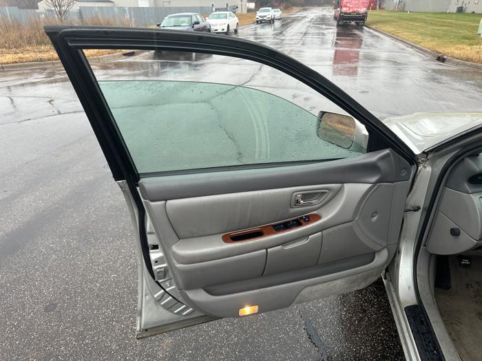 2002 toyota avalon xl with 195092 miles for sale near elk-river, minnesota 3a73f7ec70884c7a850b165017bd1f7b.jpeg