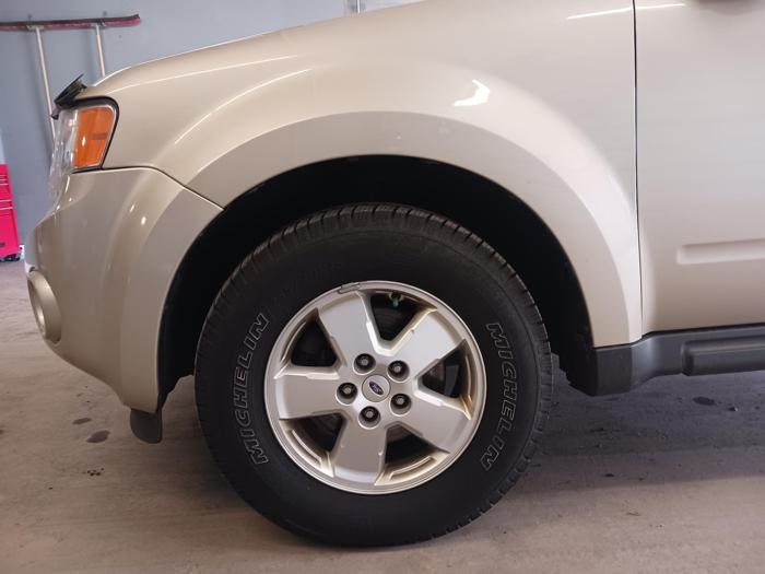 2011 ford escape xlt-4wd with 203903 miles for sale near elk-river, minnesota 3a79eb49c70a47fc876e34bd3db3cc57.jpg