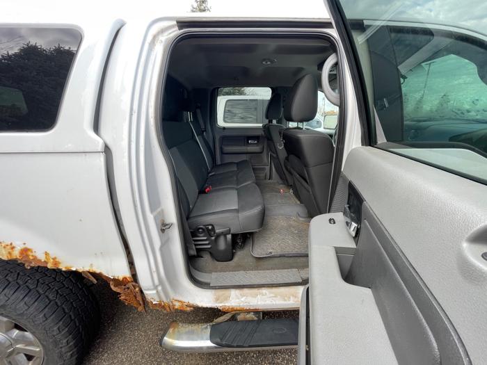 2008 ford f-150 xlt-supercrew-short-box-4wd with 136261 miles for sale near fridley, minnesota 3a90d9acb5d84b0585f596cf1d9e6de8.jpeg