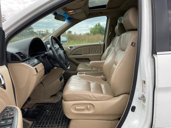2007 honda odyssey ex-l-w--dvd-and-navigation with 180142 miles for sale near elk-river, minnesota 3aacfb7899dd4a33a53d5e6e61d6bd2e.jpeg
