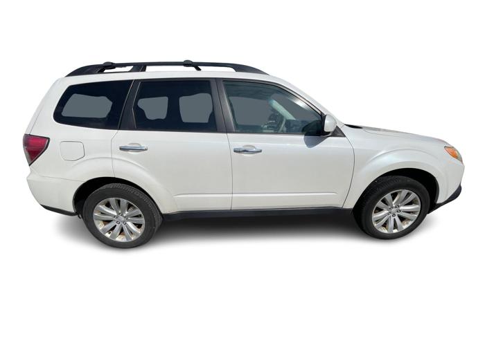 2013 subaru forester 2.5x-premium with 139485 miles for sale near elk-river, minnesota 3ab350853c8744b9854302132ae25bbb.jpg