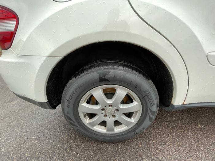 2007 mercedes-benz m-class ml350 with 185234 miles for sale near redwood-falls, minnesota 3b2025ec3fda4bb2b3173b0c1dbd990e.jpeg