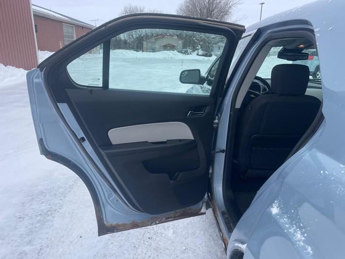 2014 chevrolet equinox ls-2wd with 228576 miles for sale near annandale, minnesota 3b3631518e334f64858b3cf582691d39.jpeg